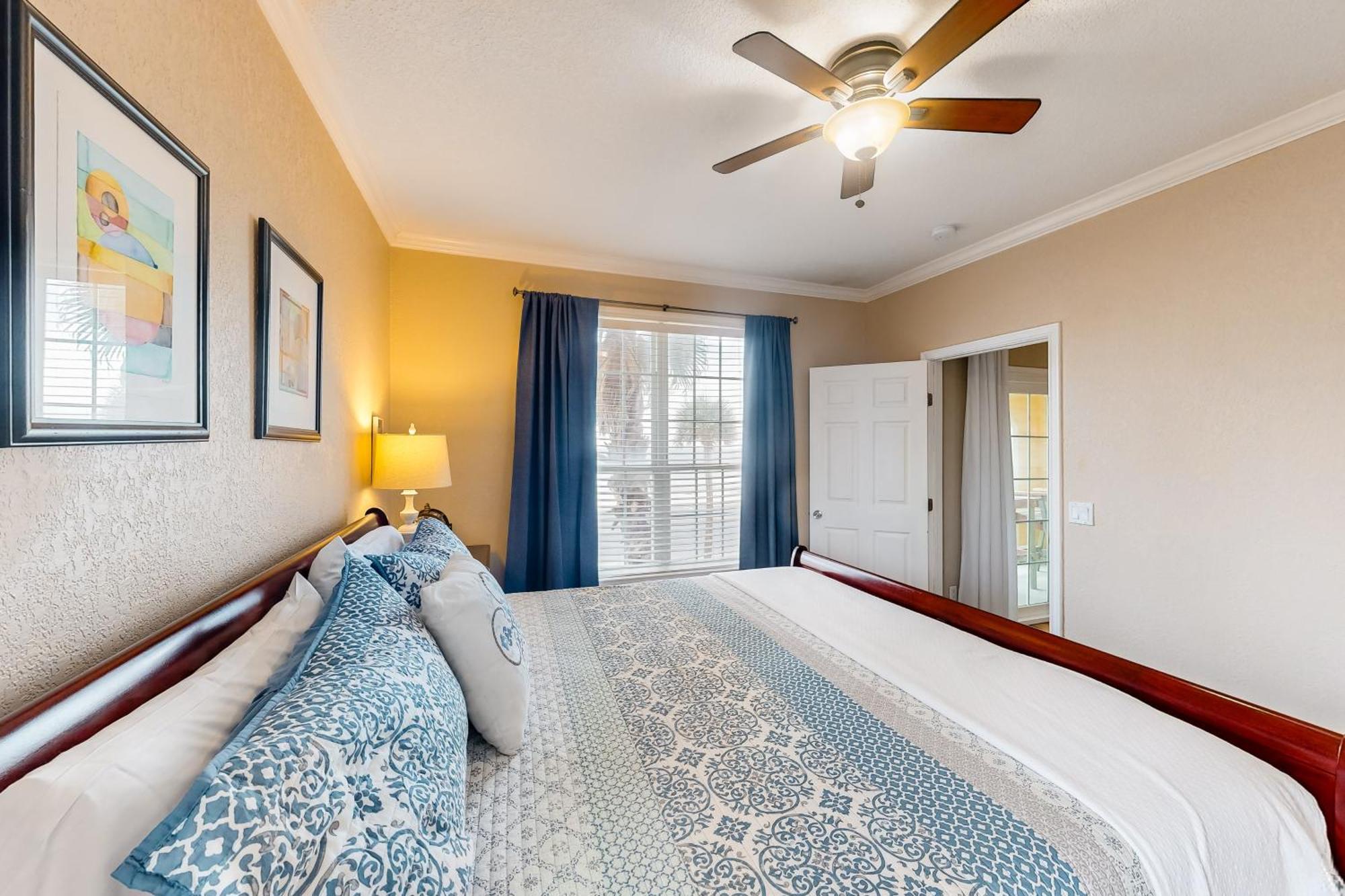 The Dawn Condominiums II Galveston Room photo